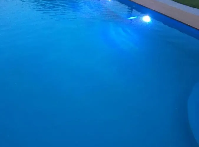 게스트하우스 Bor-vendeghaz 키슈쾨뢰시