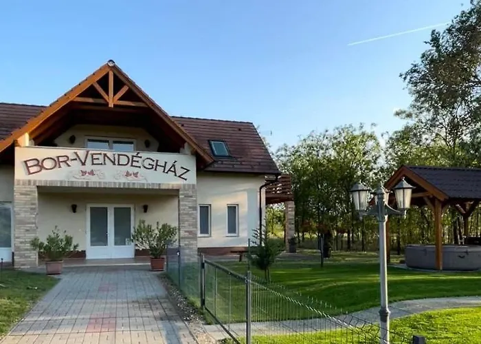 Bor-vendégház
